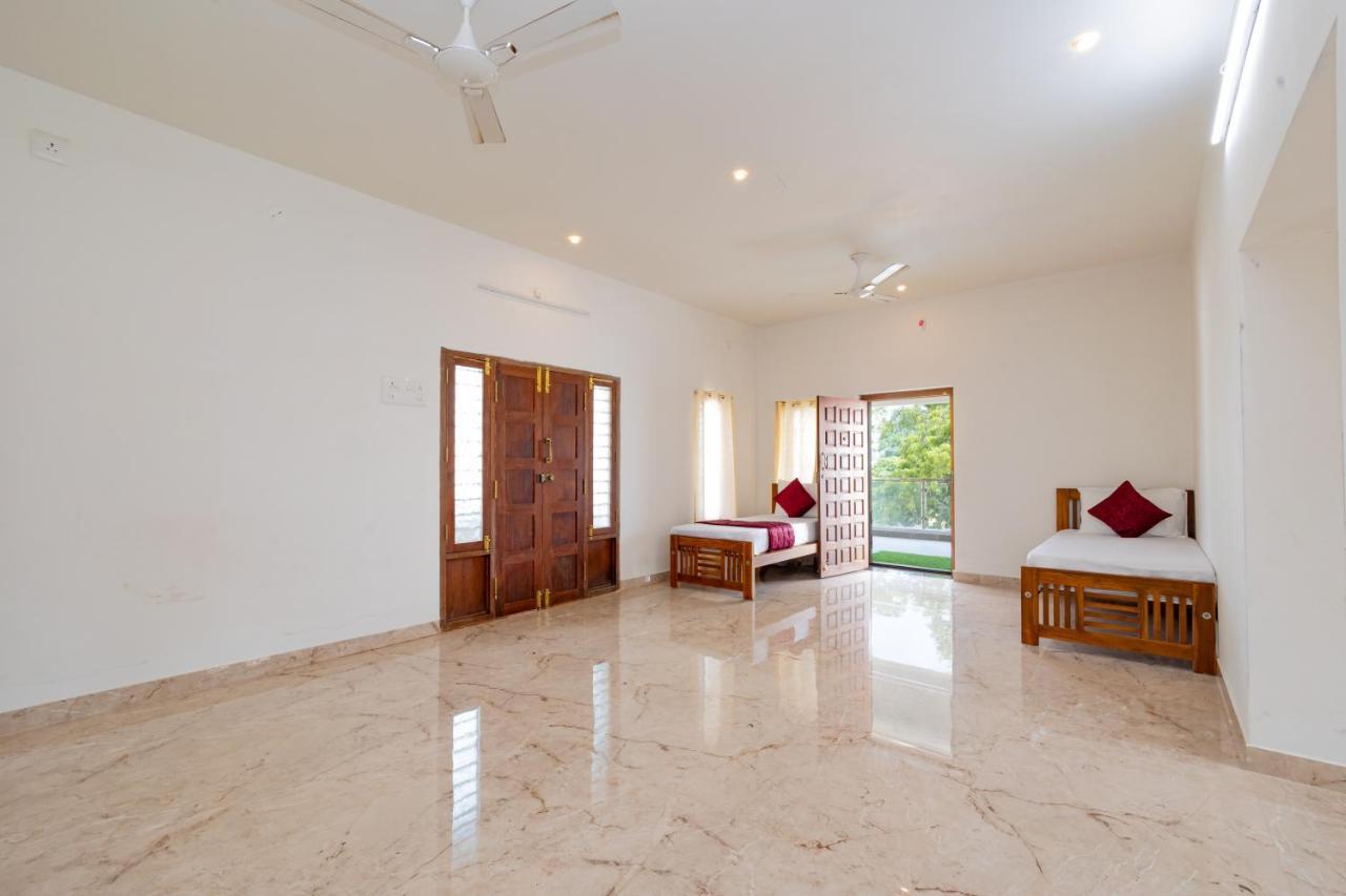 Bairava Bliss Inn ราเมศวาราม ภายนอก รูปภาพ