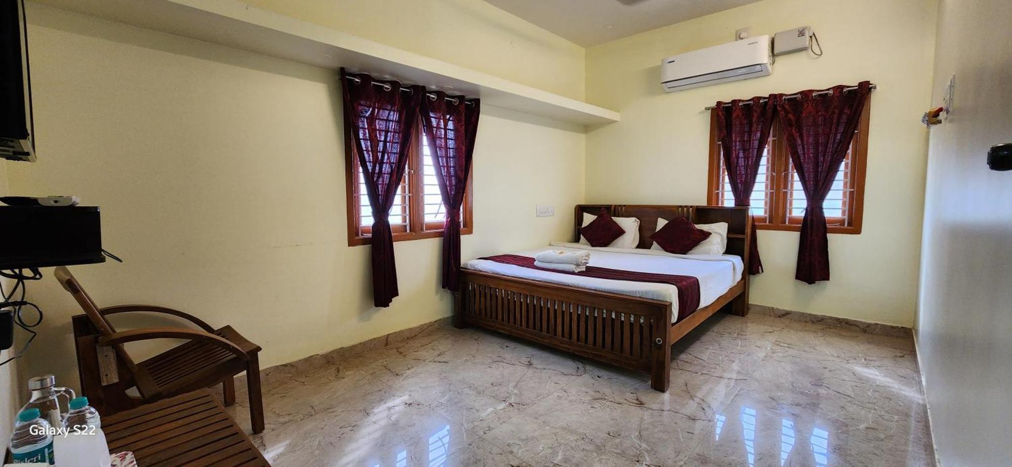 Bairava Bliss Inn ราเมศวาราม ภายนอก รูปภาพ